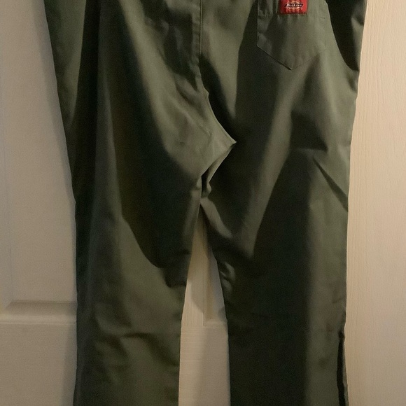 Scrubs set, Dickies brand, size medium - Picture 6 of 6